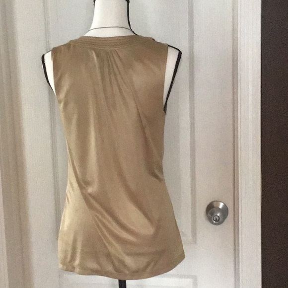 Top - Picture 3 of 3